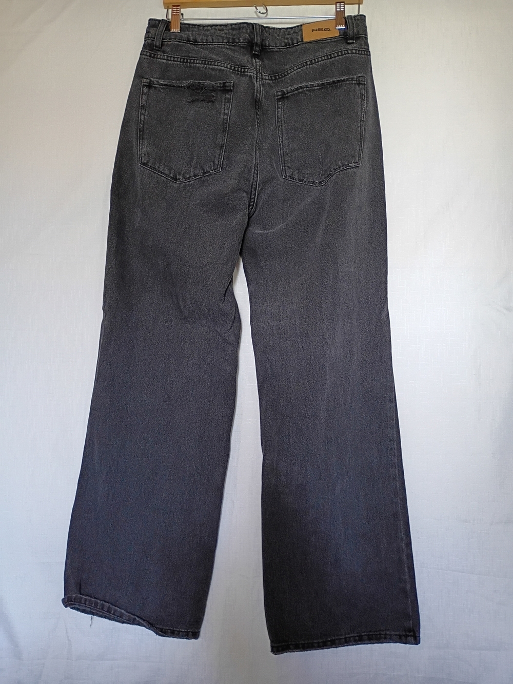 RSQ Black Baggy Straight-Leg Distressed Women’s Jeans Size 31 - Picture 2 of 11
